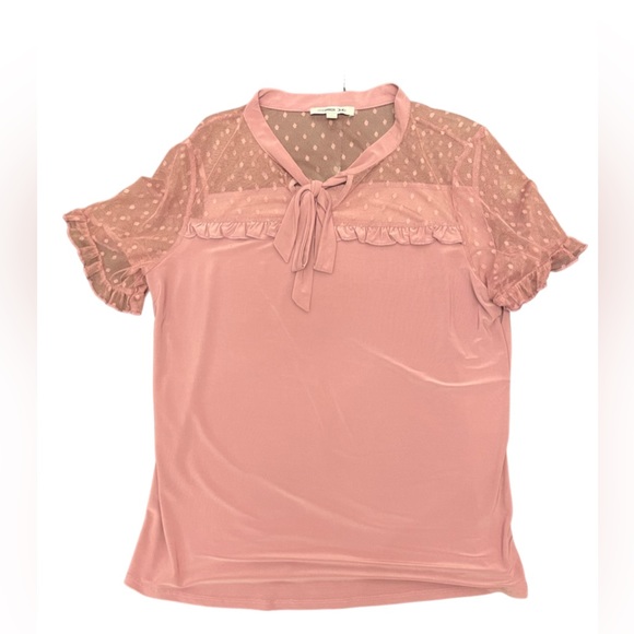 Beautiful Pink women’s shirt - Picture 1 of 3